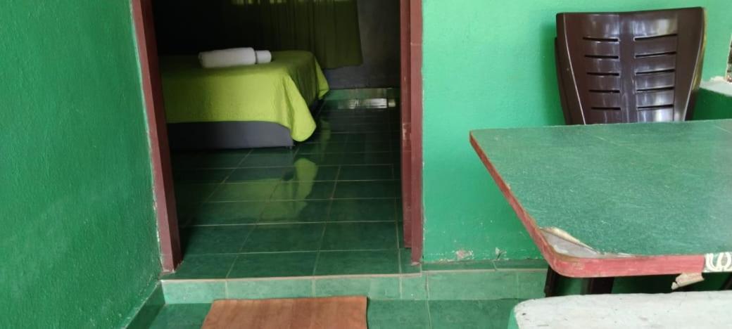 Durian Chalet Kuala Tahan Exteriör bild