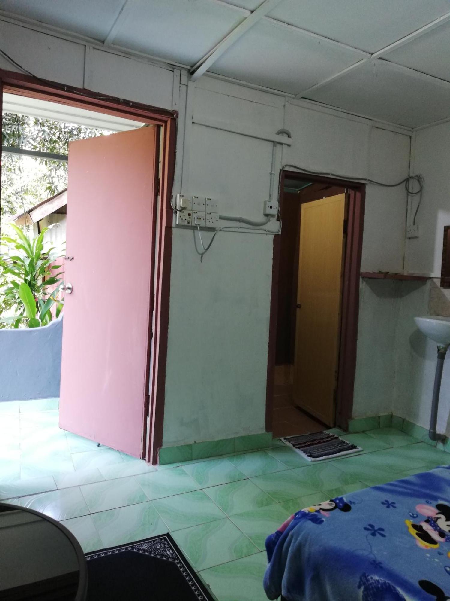 Durian Chalet Kuala Tahan Rum bild