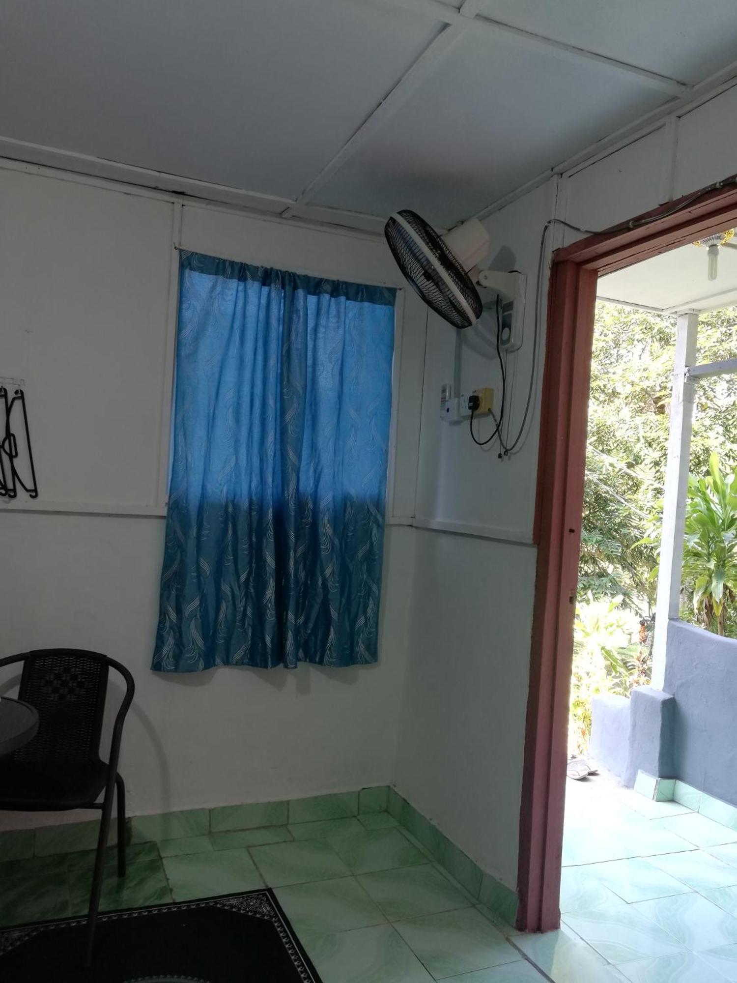 Durian Chalet Kuala Tahan Rum bild